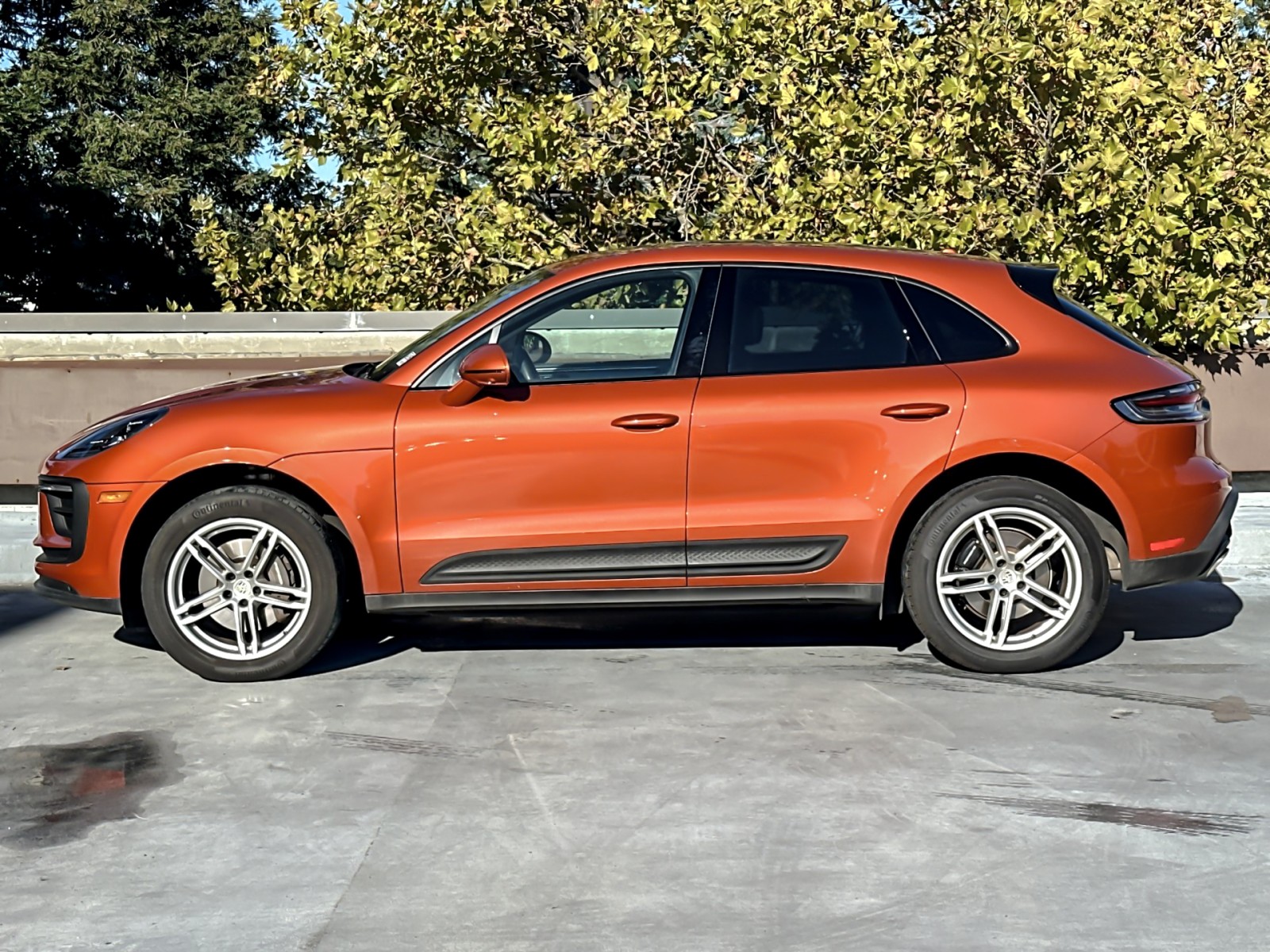 2022 Porsche Macan photo 3