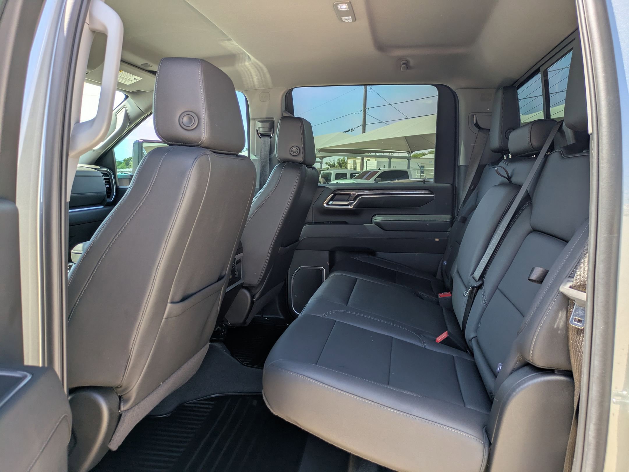 2025 Chevrolet Silverado 2500HD LTZ photo 14