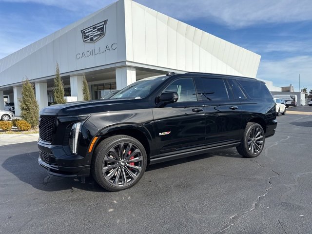 2025 Cadillac Escalade ESV V-Series's photo