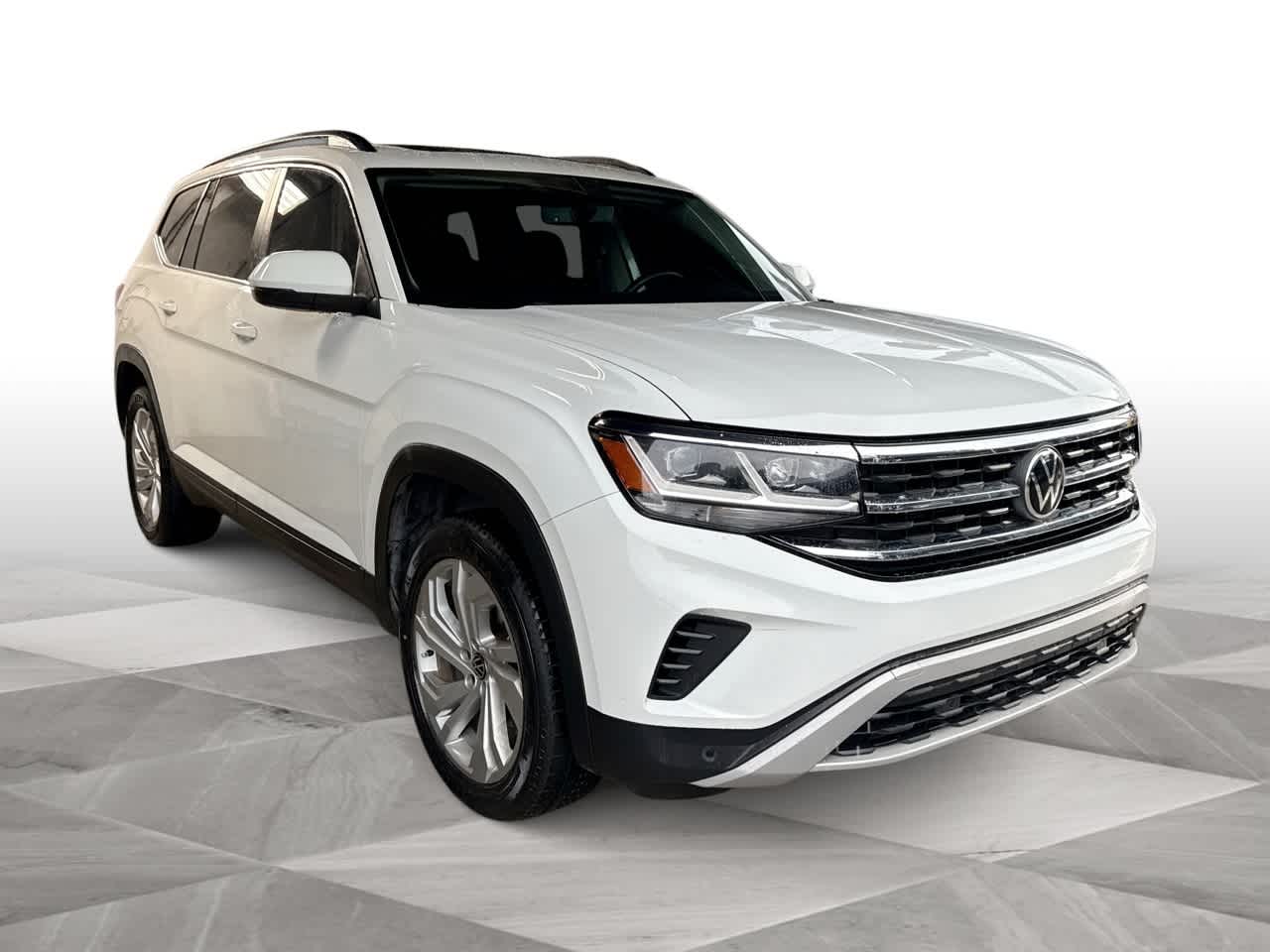2022 Volkswagen Atlas V6 SE Technology photo 2