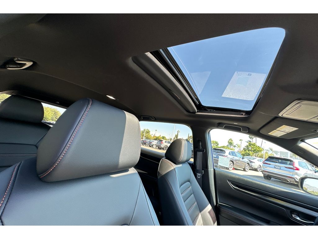 2025 Honda CR-V Hybrid Sport-L photo 17