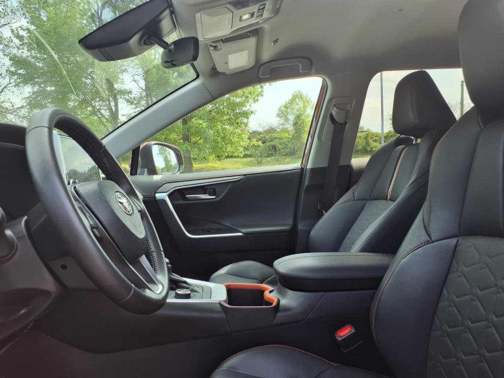 2023 Toyota RAV4 Adventure photo 10