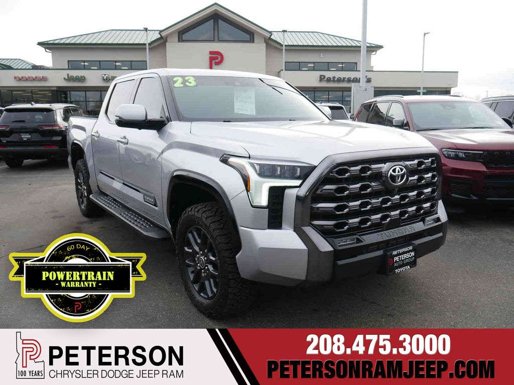 2023 Toyota Tundra Platinum's photo