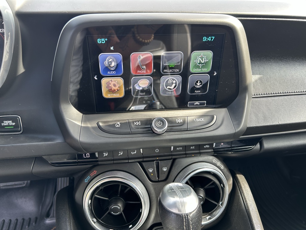 2018 Chevrolet Camaro SS photo 17