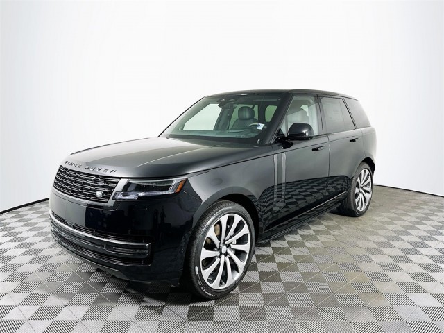 2025 Land Rover Range Rover SE