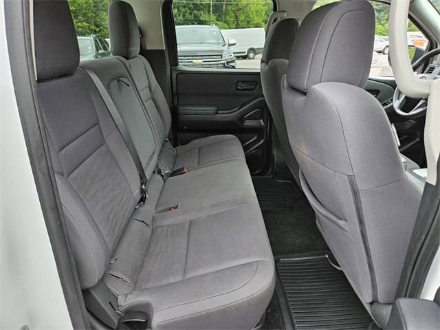 2022 Nissan Frontier S photo 14