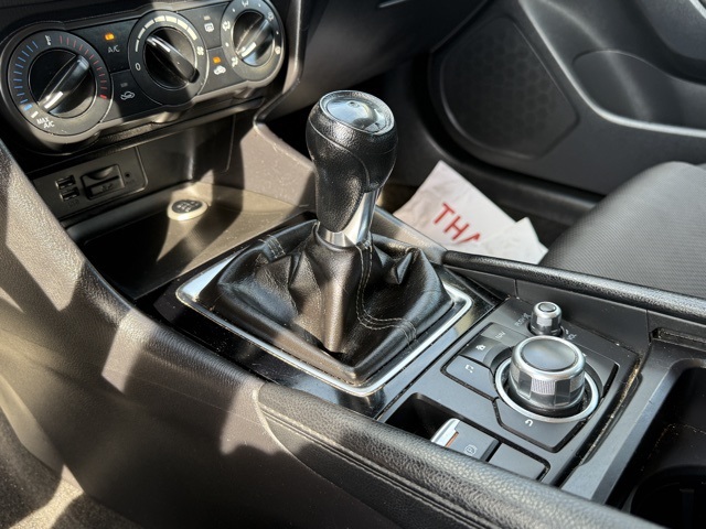 2018 Mazda Mazda3 Sport photo 19