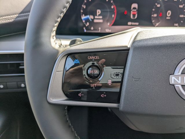 2025 Nissan Murano SL photo 17