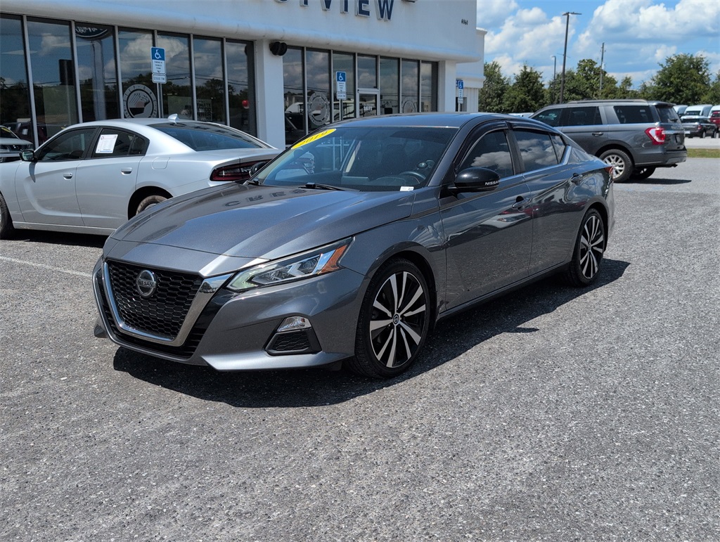 2019 Nissan Altima 2.5 SR photo 9