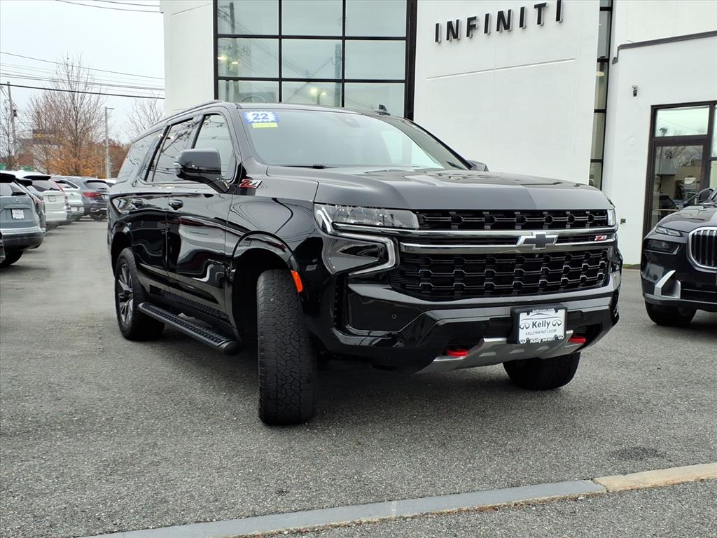 2022 Chevrolet Tahoe Z71 photo 2