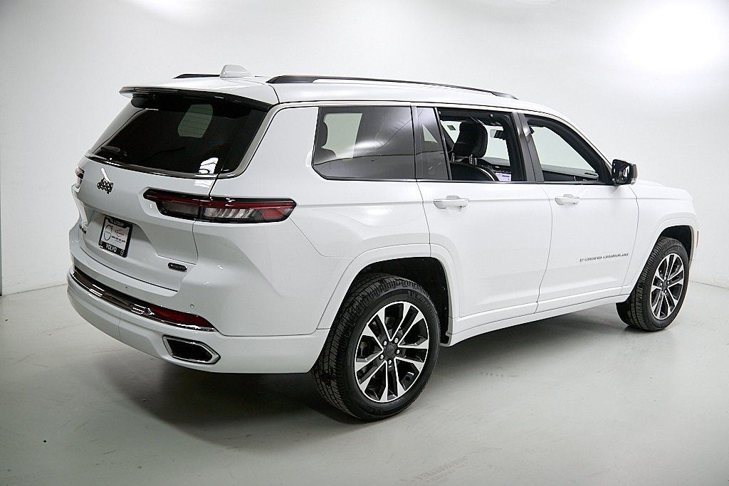 2022 JEEP GRAND CHEROKEE L - Image 8