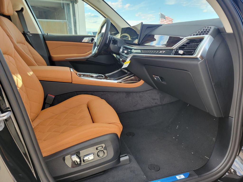 2026 Bmw X7 xDrive40i photo 11