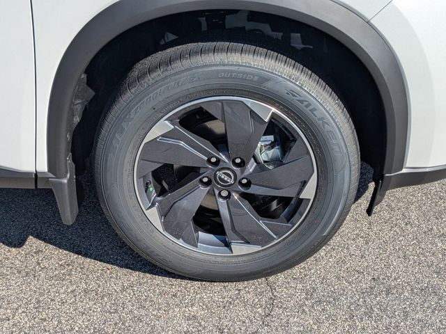 2026 Nissan Rogue SV photo 8