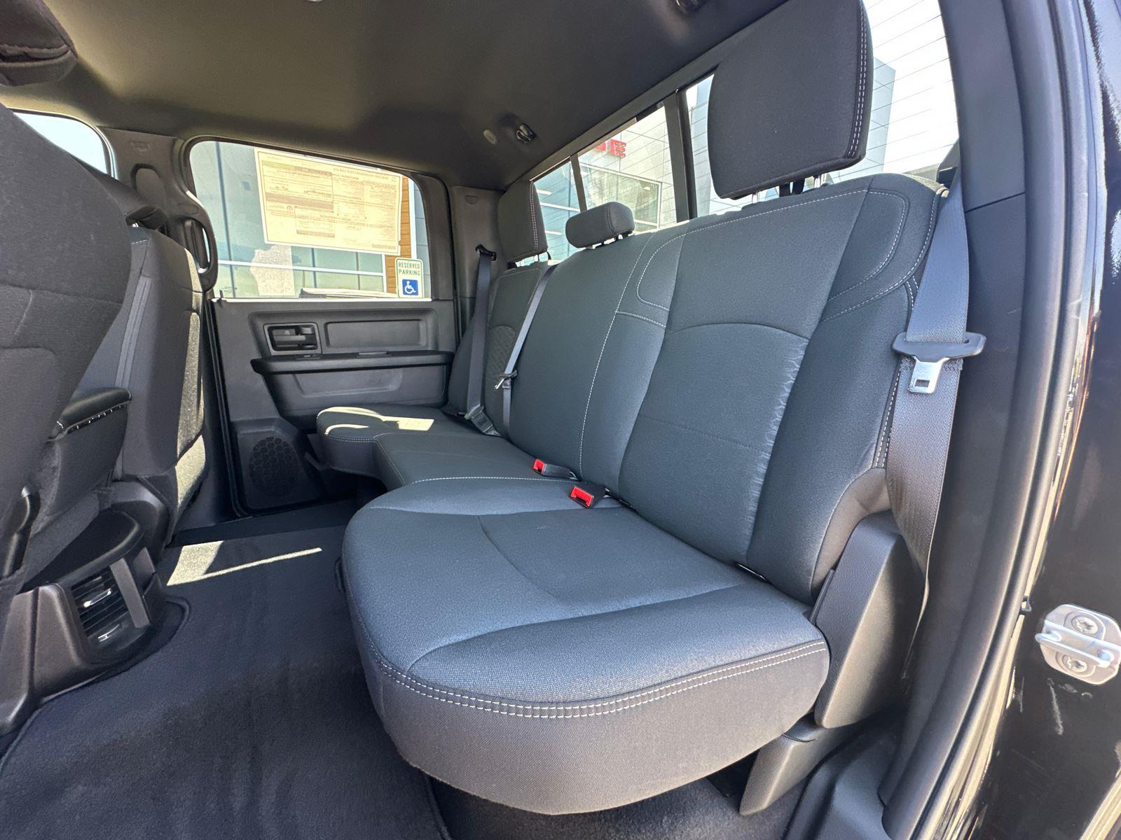 2025 Ram 2500 Tradesman photo 28