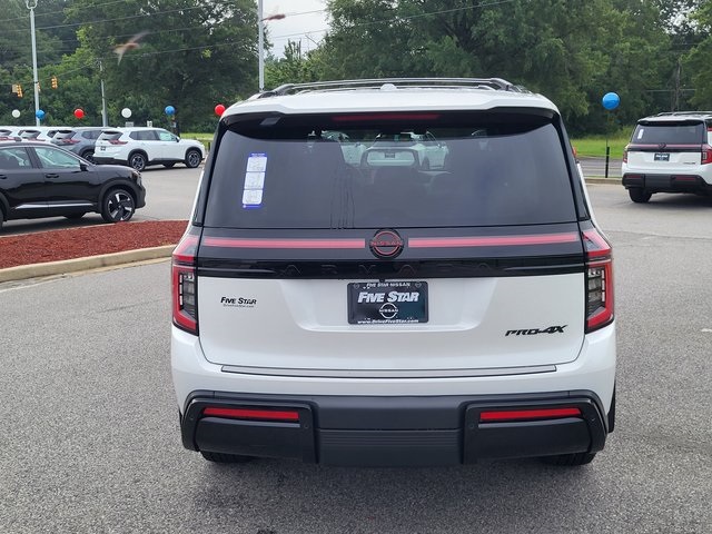 2025 Nissan Armada photo 3
