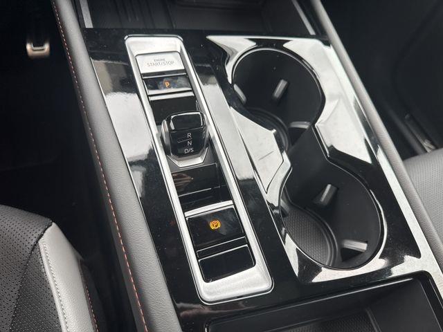 2025 Volkswagen Atlas Peak Edition SE photo 25