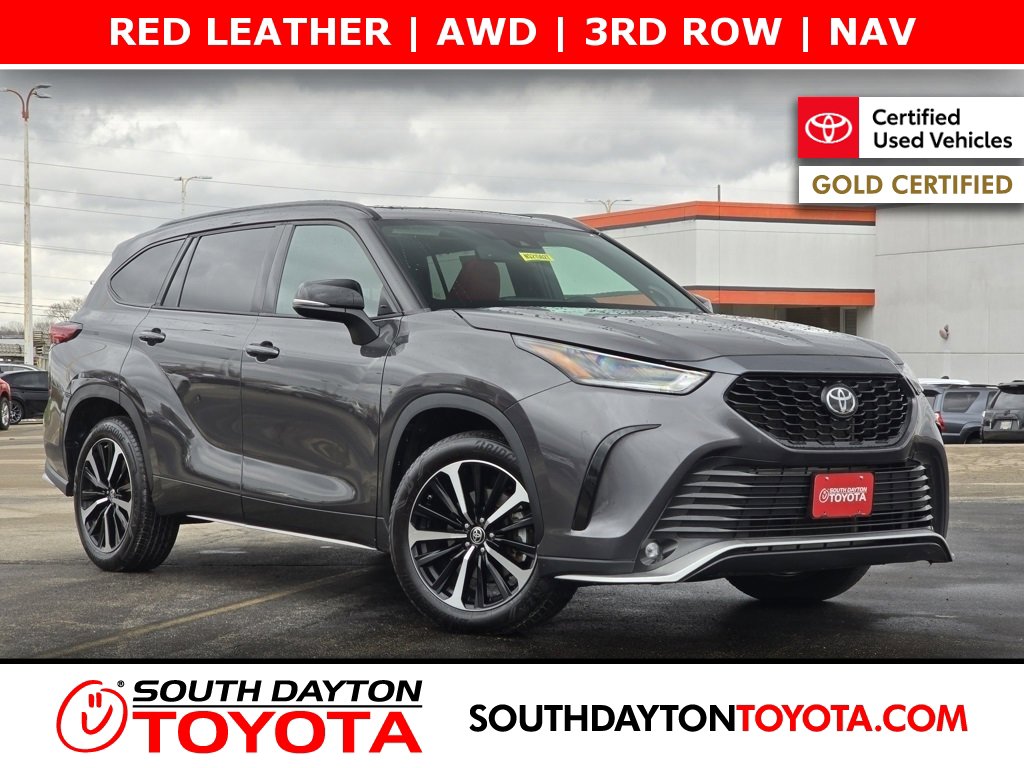 2022 Toyota Highlander XSE's photo