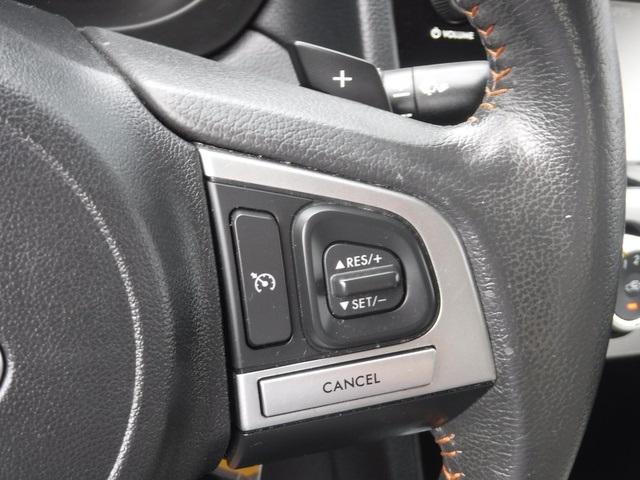 2016 Subaru Crosstrek 2.0i Premium photo 18