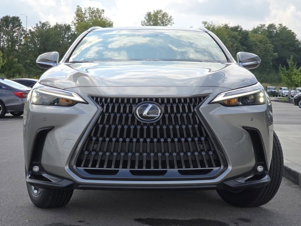 2026 Lexus NX 350h photo 3