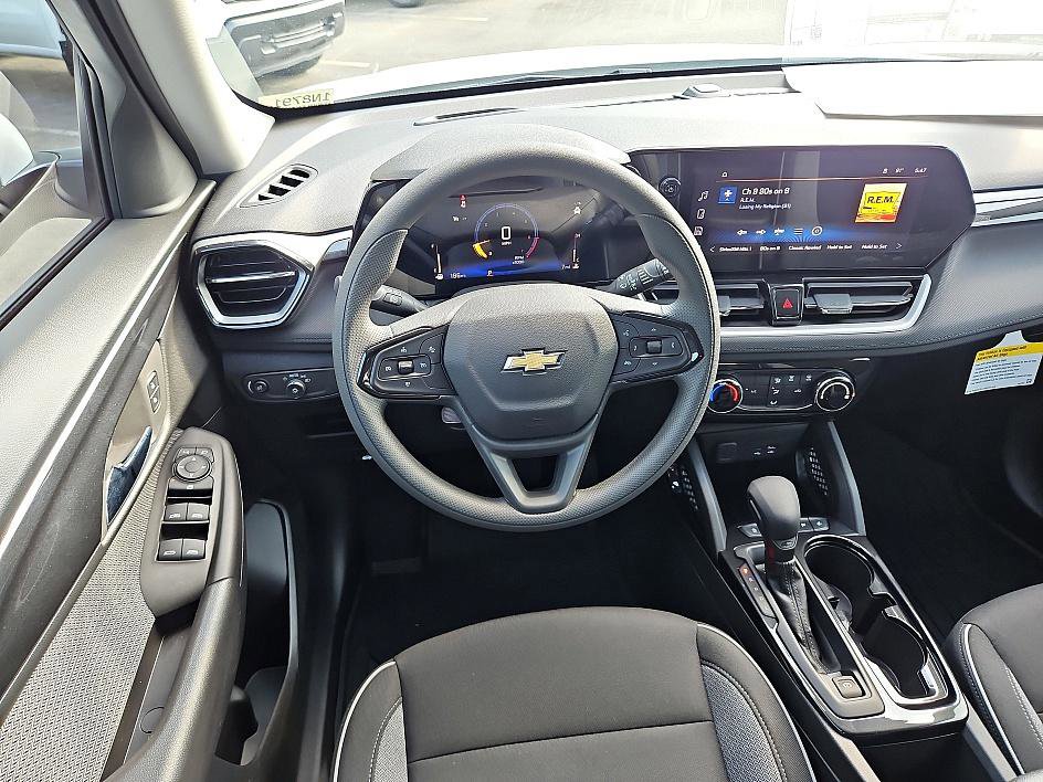 2026 Chevrolet Trailblazer LT photo 11