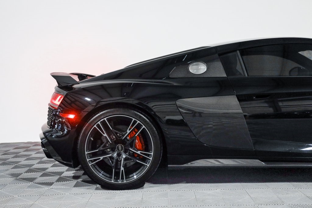 2023 Audi R8 V10 Performance Quattro photo 2