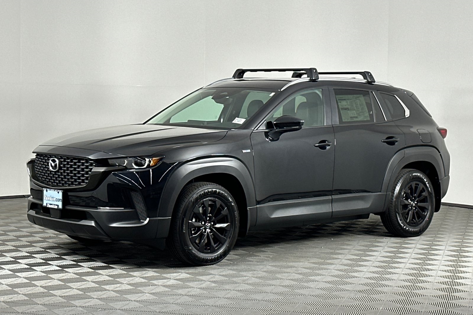 2025 Mazda CX-50 Preferred photo 8