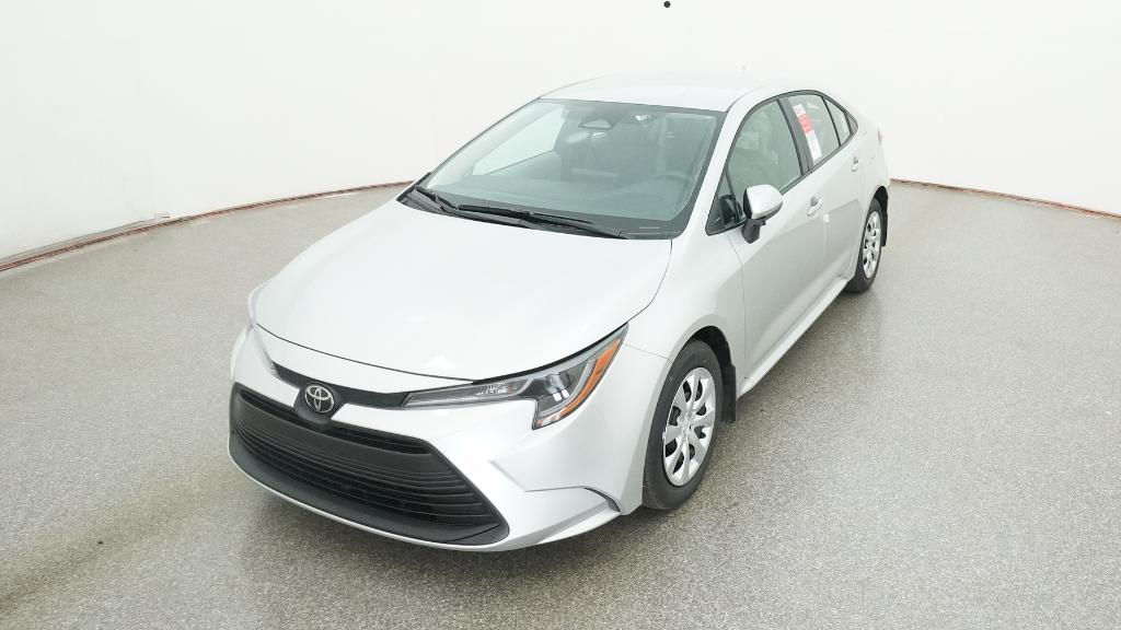 2026 Toyota Corolla LE photo 4