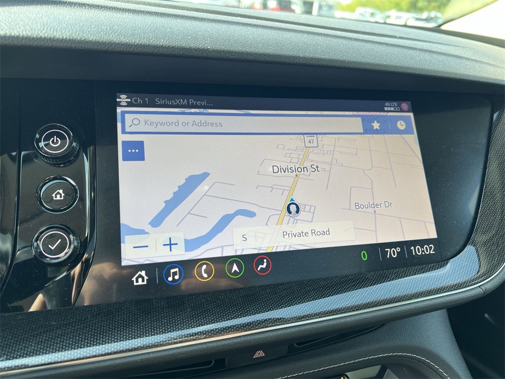 2021 Buick Envision Essence photo 13