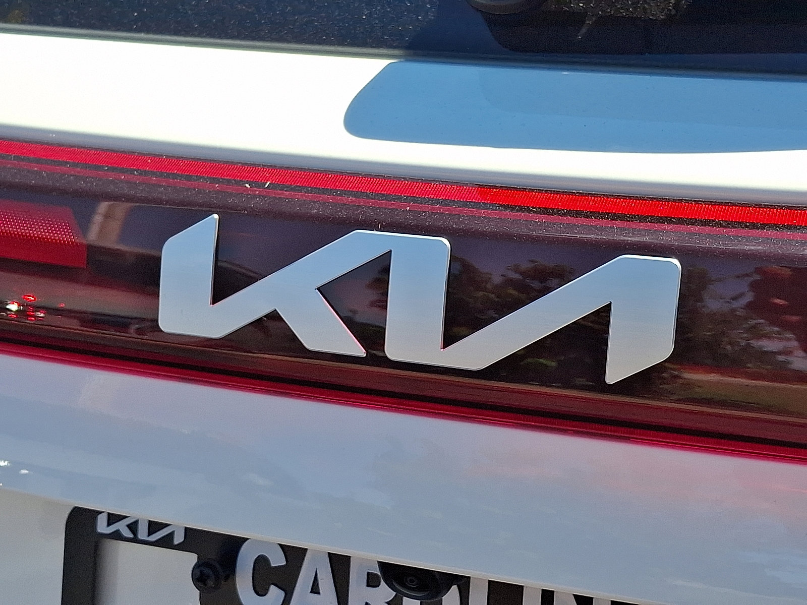 2026 Kia Seltos SX photo 8