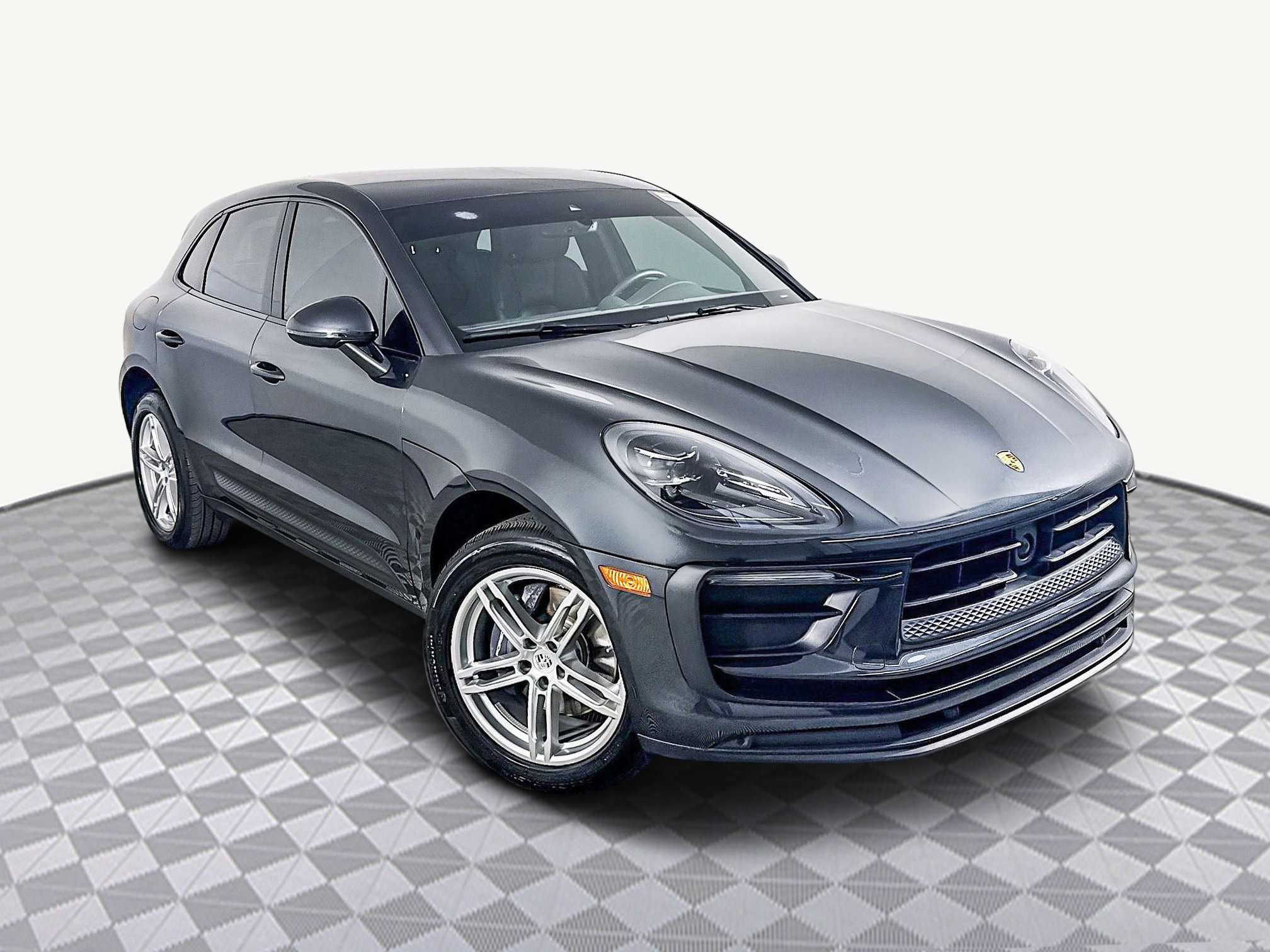 2023 Porsche Macan Base's photo