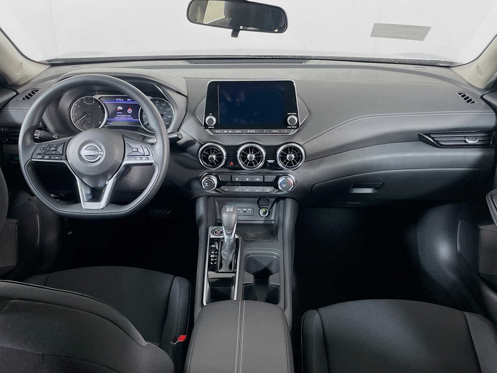 2025 Nissan Sentra SV photo 3