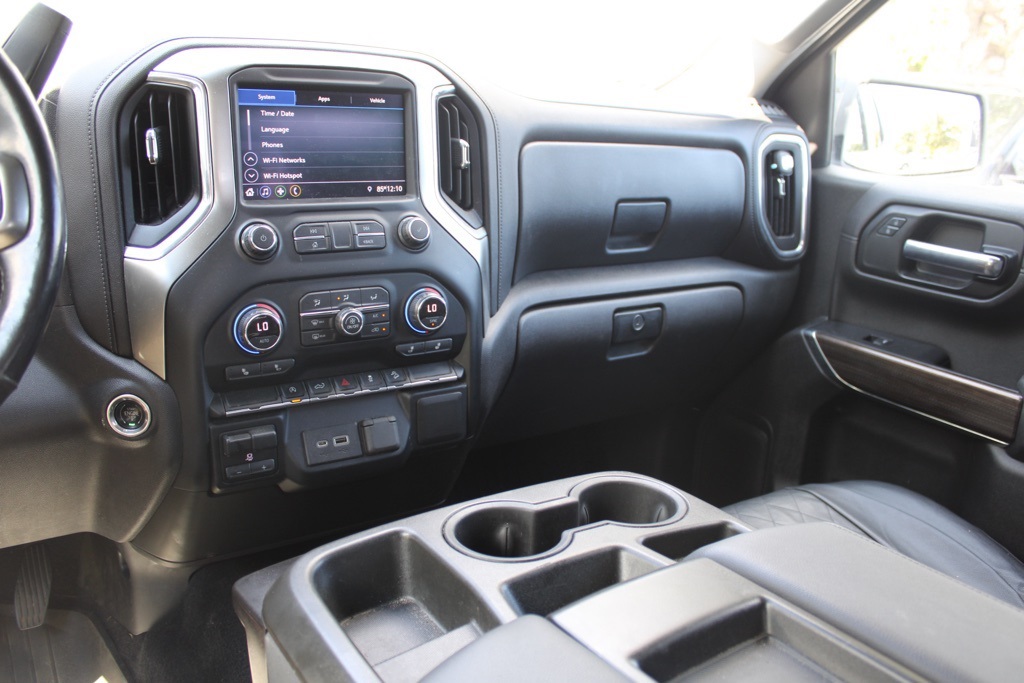 2020 Chevrolet Silverado 1500 RST photo 19