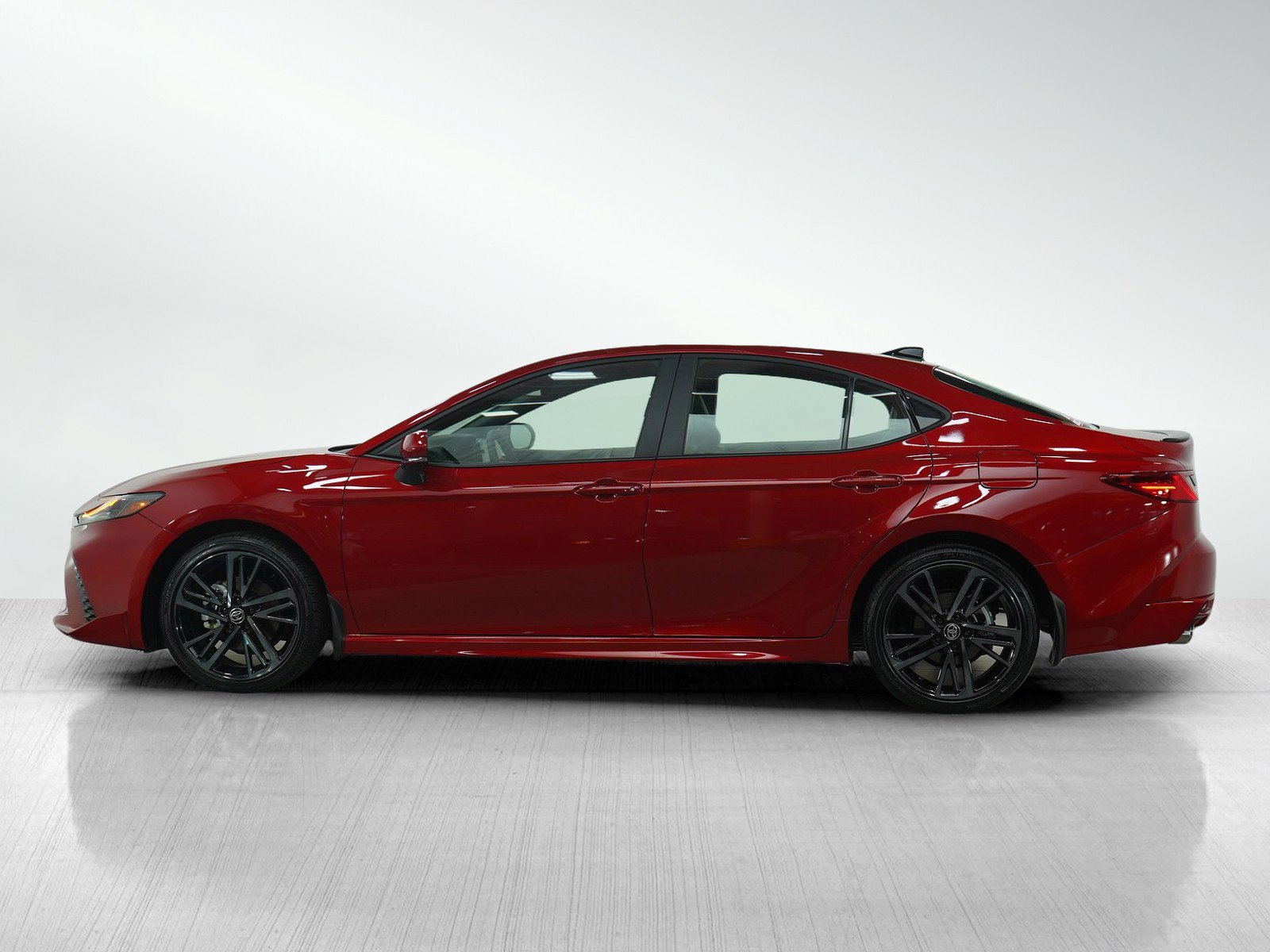 2025 Toyota Camry XSE photo 2