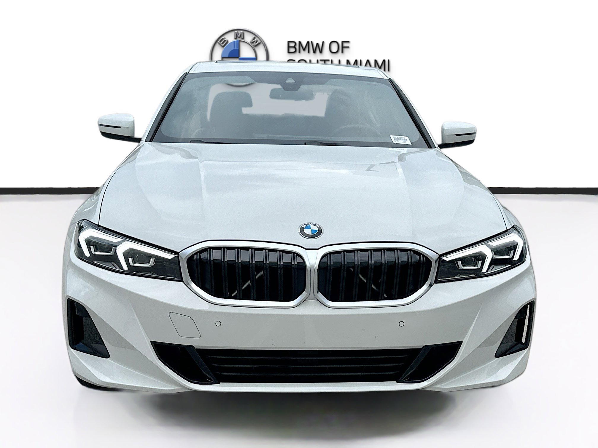 2025 Bmw 330i photo 2