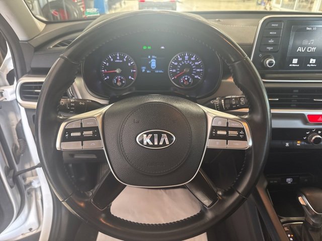 2020 Kia Telluride LX photo 5