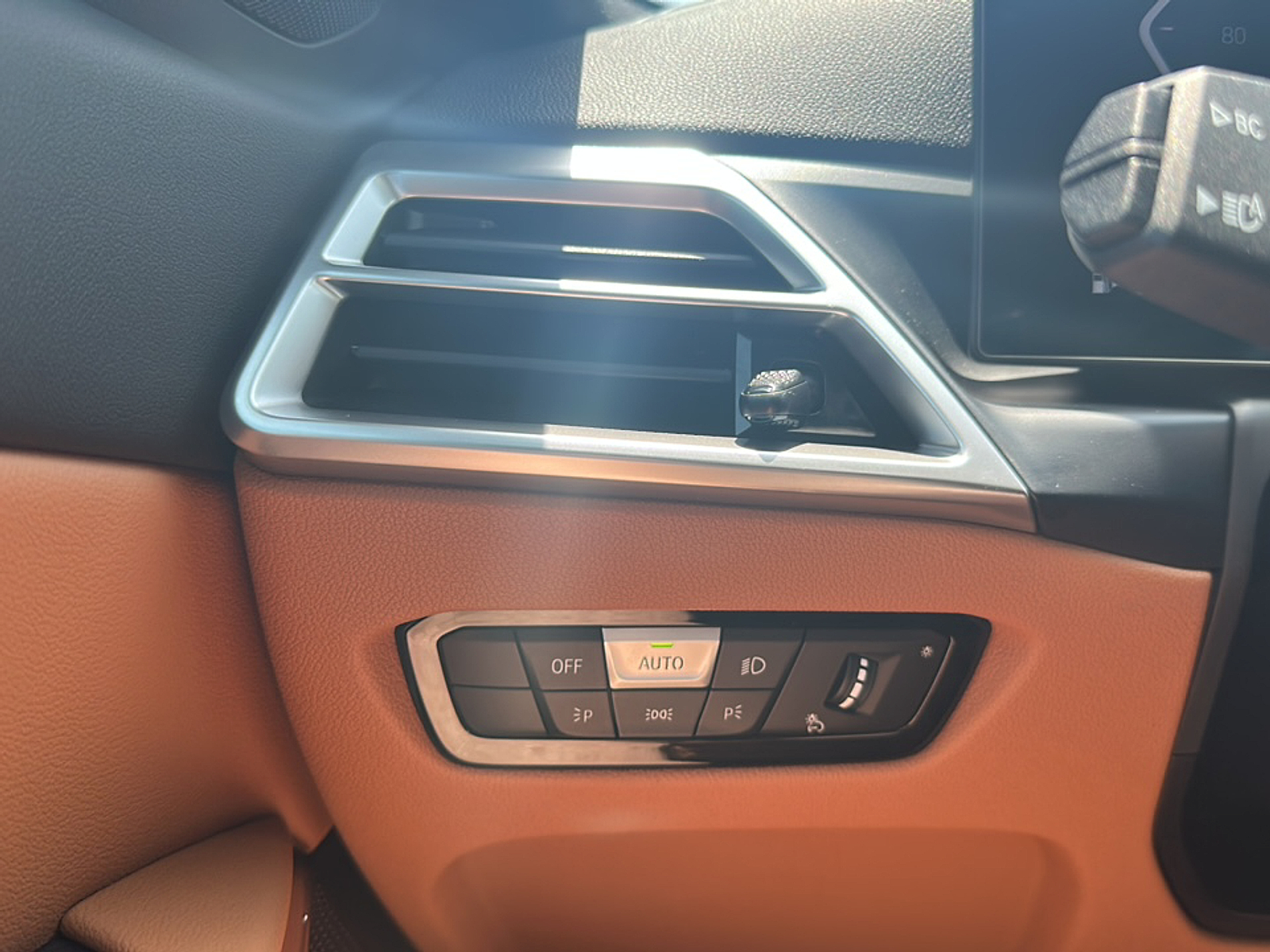 2025 Bmw 330i photo 14
