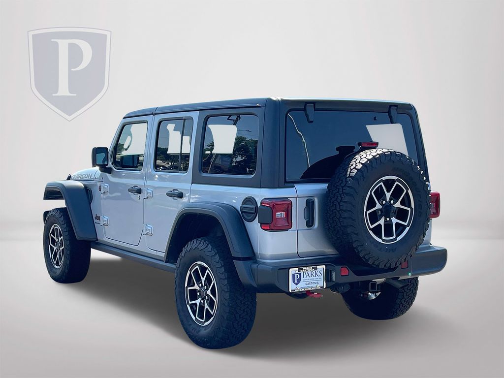 2024 Jeep Wrangler Rubicon photo 5