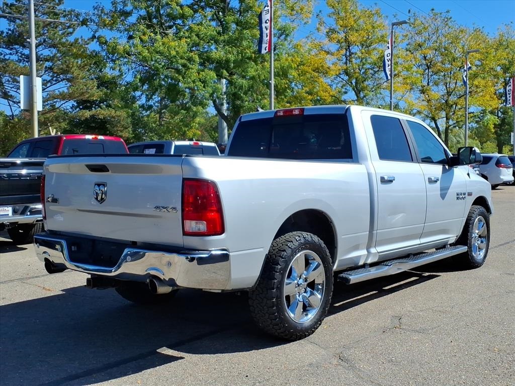 2017 Ram 1500 Big Horn photo 4