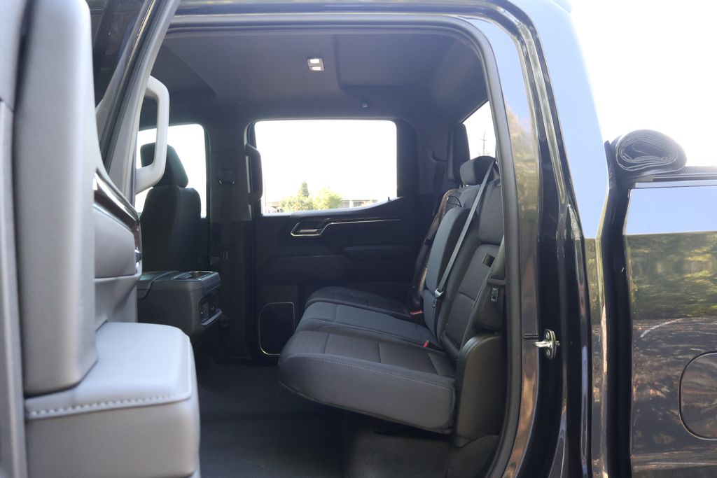 2022 Chevrolet Silverado 1500 RST photo 40