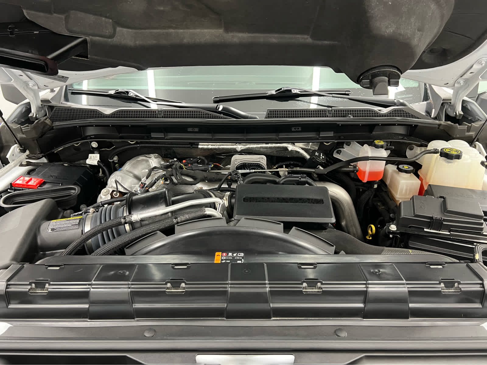 2024 Gmc Sierra HD AT4 photo 2