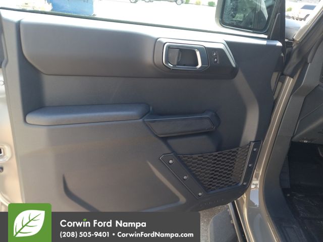 New 2025 Marsh Gray Ford Badlands image 11
