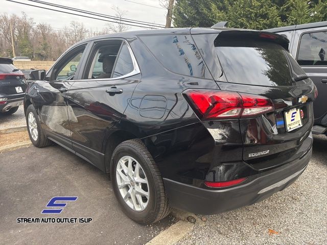 2022 Chevrolet Equinox LT photo 4