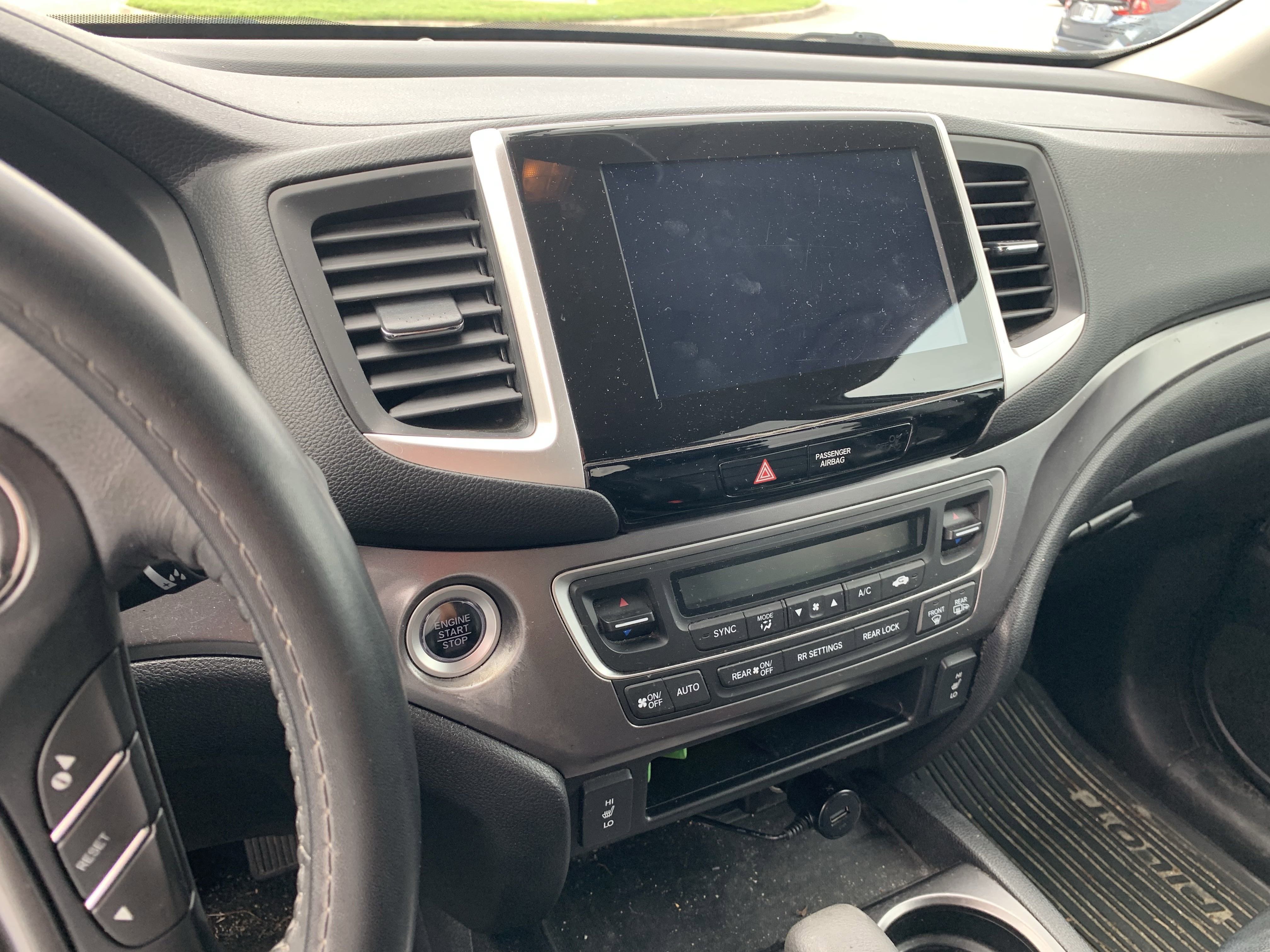2018 Honda Pilot EX-L photo 2