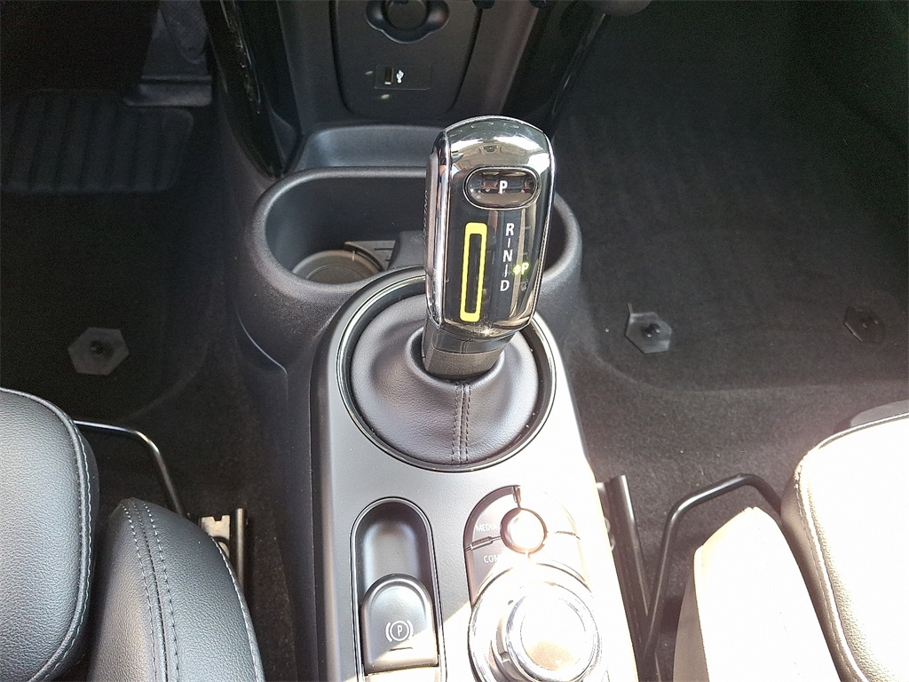2022 Mini Cooper SE Signature photo 15