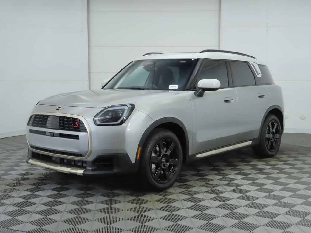2026 MINI Countryman S's photo
