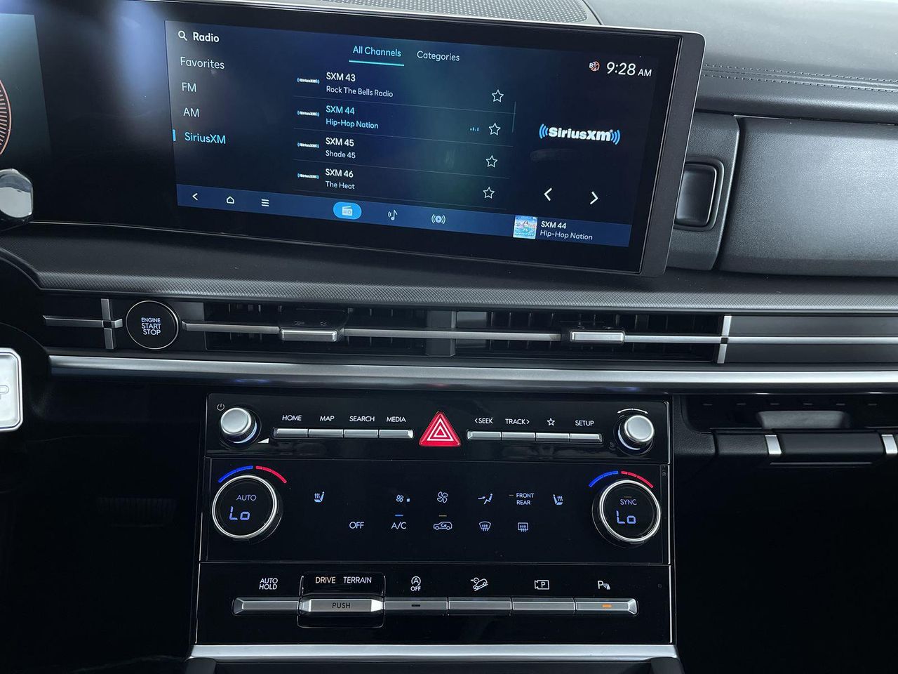 2026 Hyundai Santa Fe XRT photo 16