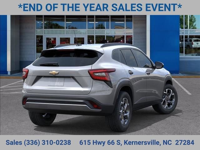 2026 Chevrolet Trax LT photo 3