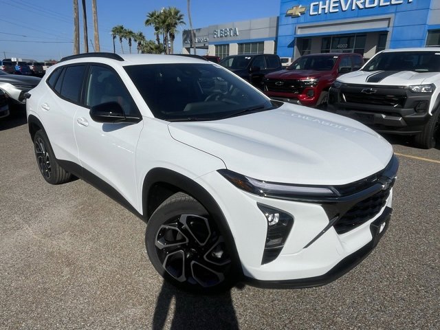 2026 Chevrolet Trax RS's photo