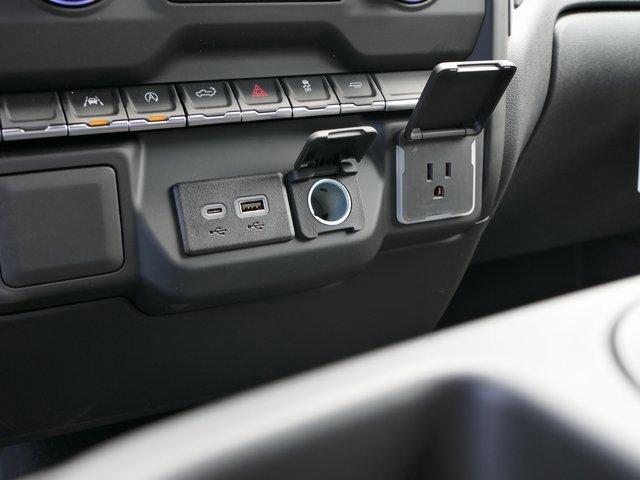 2025 Chevrolet Silverado 1500 Custom photo 20