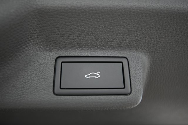 2025 Volkswagen ID. Buzz photo 19